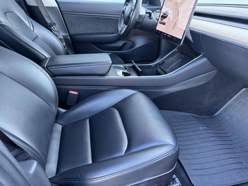 Used 2018 Tesla Model 3 Long Range image 19