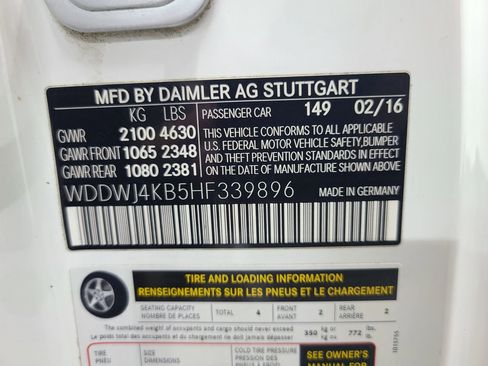 Used 2017 Mercedes-Benz C 300 4MATIC Coupe image 3