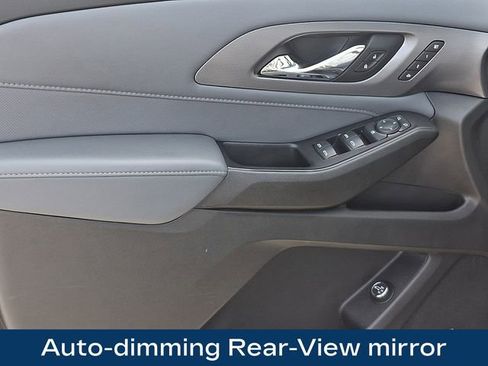Used 2021 Chevrolet Traverse Premier AWD/4WD image 25