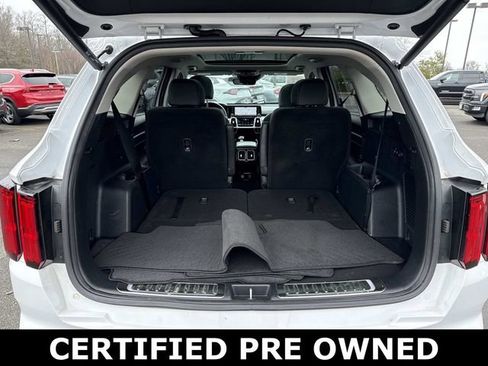 Used 2023 Kia Sorento SX image 12