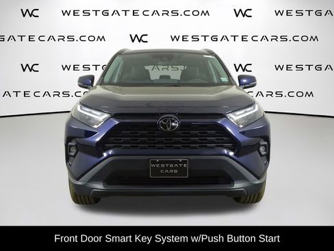 Used 2022 Toyota RAV4 XLE Premium image 4