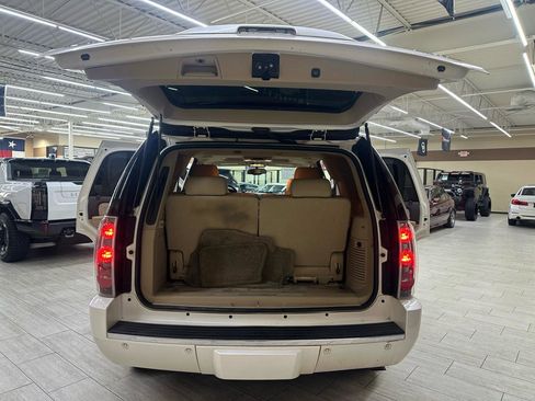 Used 2012 GMC Yukon Denali AWD/4WD image 13