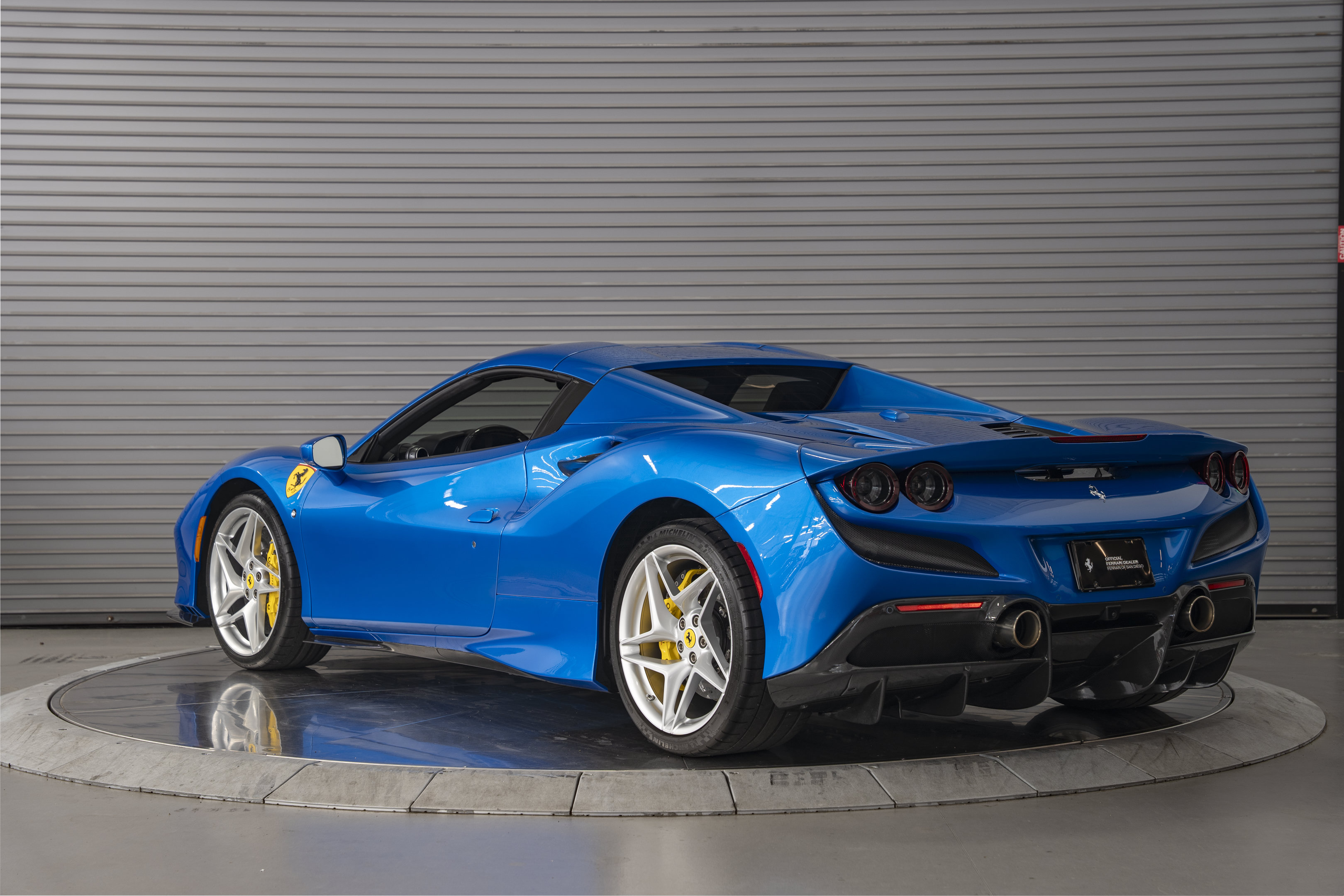 Used 2023 Ferrari F8 Tributo RWD image 10