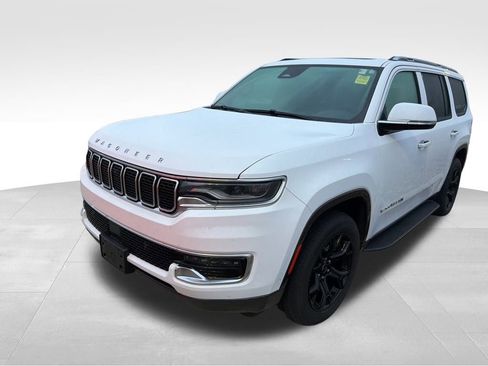 Used 2022 Jeep Wagoneer Series I w/ Premium Group I image 4