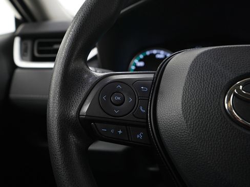 Used 2021 Toyota RAV4 LE AWD/4WD image 24