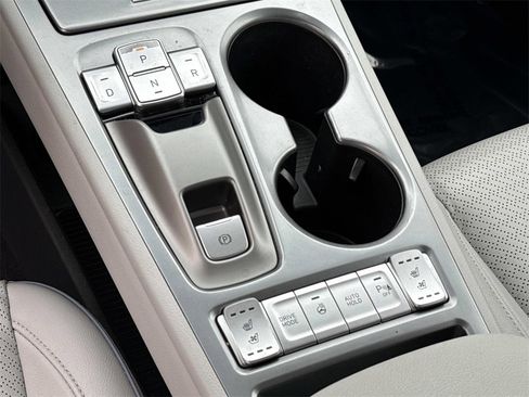 Used 2019 Hyundai Kona Ultimate image 25