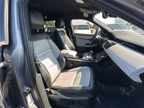 Used 2020 Land Rover Range Rover Evoque R-Dynamic SE image 26