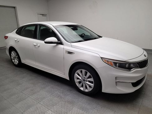 Used 2016 Kia Optima EX FWD image 11