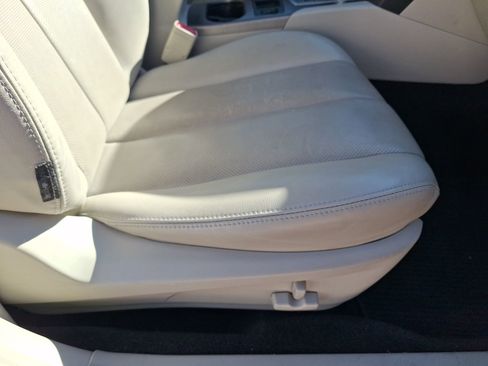 Used 2013 Subaru Outback 2.5i Limited image 36