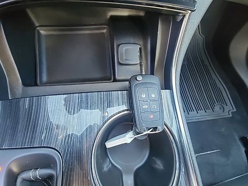 Used 2019 Chevrolet Impala LT w/ LT Leather Package image 19