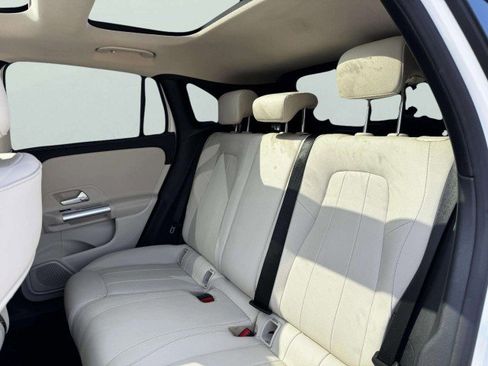 Used 2023 Mercedes-Benz GLA 250 w/ Premium Package image 35