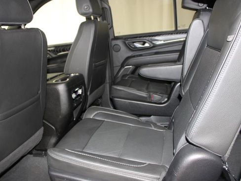Used 2023 GMC Yukon Denali w/ Max Trailering Package image 19