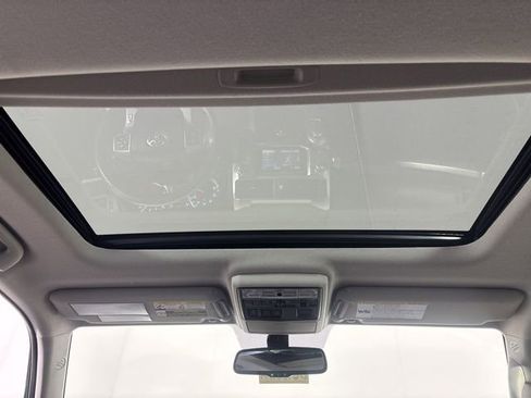 Used 2019 Toyota 4Runner SR5 Premium AWD/4WD image 25