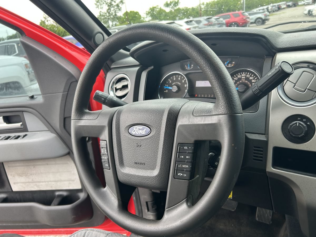 Used 2014 Ford F150 XLT AWD/4WD image 9