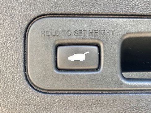 Used 2023 Acura MDX A-Spec image 31