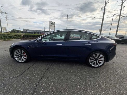 Used 2018 Tesla Model 3 Long Range AWD/4WD image 11