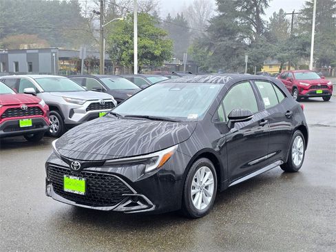 New 2026 Toyota Corolla SE image 3