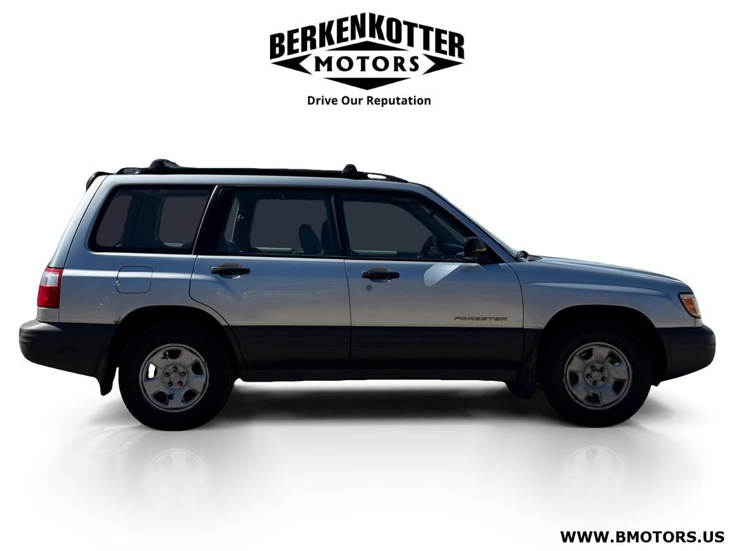 Used 2002 Subaru Forester L AWD/4WD image 2