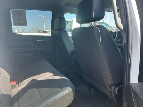 Used 2024 Chevrolet Silverado 1500 W/T w/ WT Value Package image 4