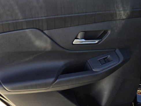 New 2026 Nissan Sentra SV image 9