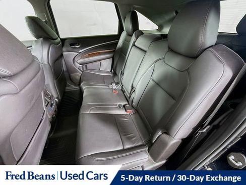 Used 2017 Acura MDX SH-AWD image 25