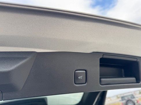 Used 2022 Ford Escape SEL w/ SEL Stealth AWD Package image 30