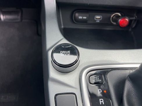 Certified 2021 Kia Seltos LX AWD/4WD image 20