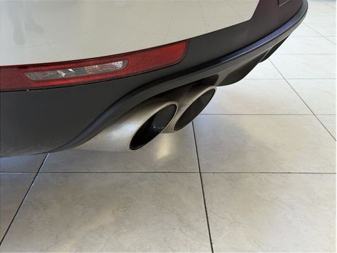 Used 2021 Porsche Macan S image 37