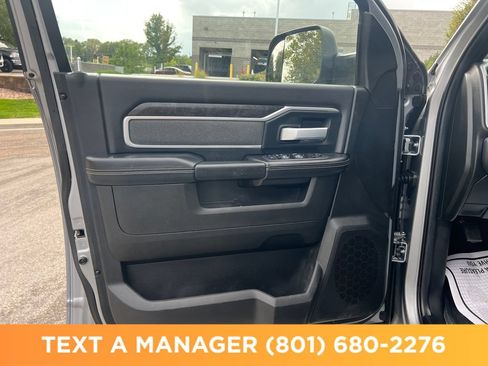 Used 2022 RAM 3500 Big Horn w/ Level A Equipment Group AWD/4WD image 10