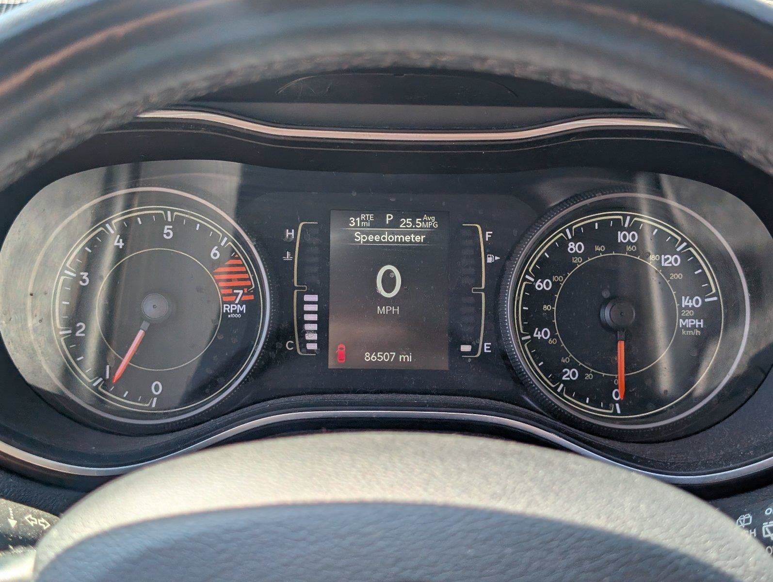 Used 2021 Jeep Cherokee Latitude Plus FWD image 27