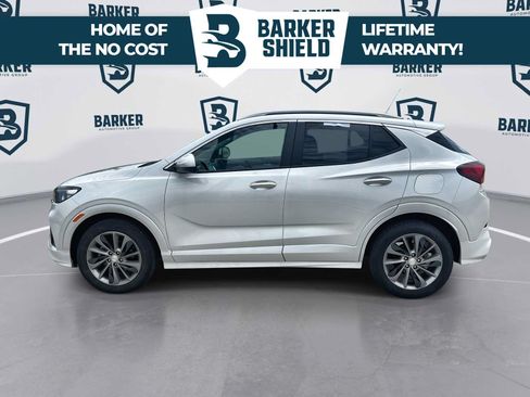 Used 2022 Buick Encore GX Preferred w/ Sport Touring Package FWD image 6