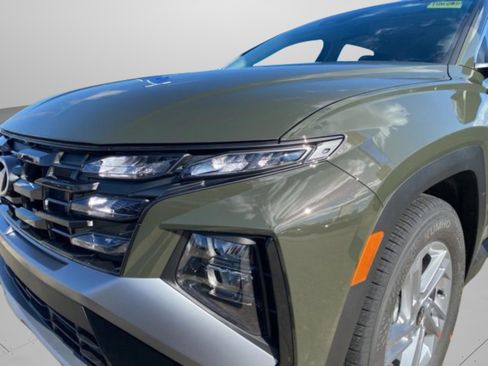 New 2026 Hyundai Tucson SE image 8