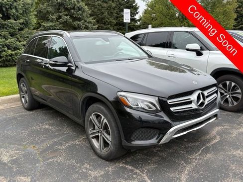 Used 2019 Mercedes-Benz GLC 300 4MATIC image 1