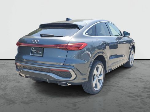 New 2026 Audi Q5 Premium Plus AWD/4WD image 4