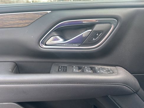 Used 2023 Chevrolet Tahoe Premier image 10