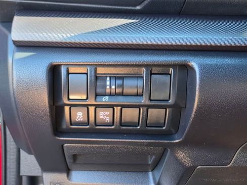 Used 2020 Subaru Impreza 2.0i Sport image 38