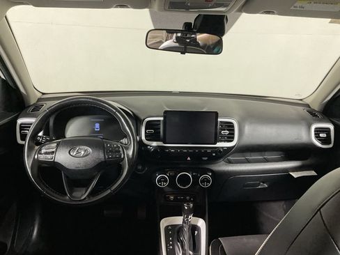Used 2023 Hyundai Venue Limited w/ Cargo Package FWD image 23