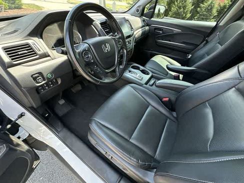 Used 2023 Honda Ridgeline RTL-E image 17