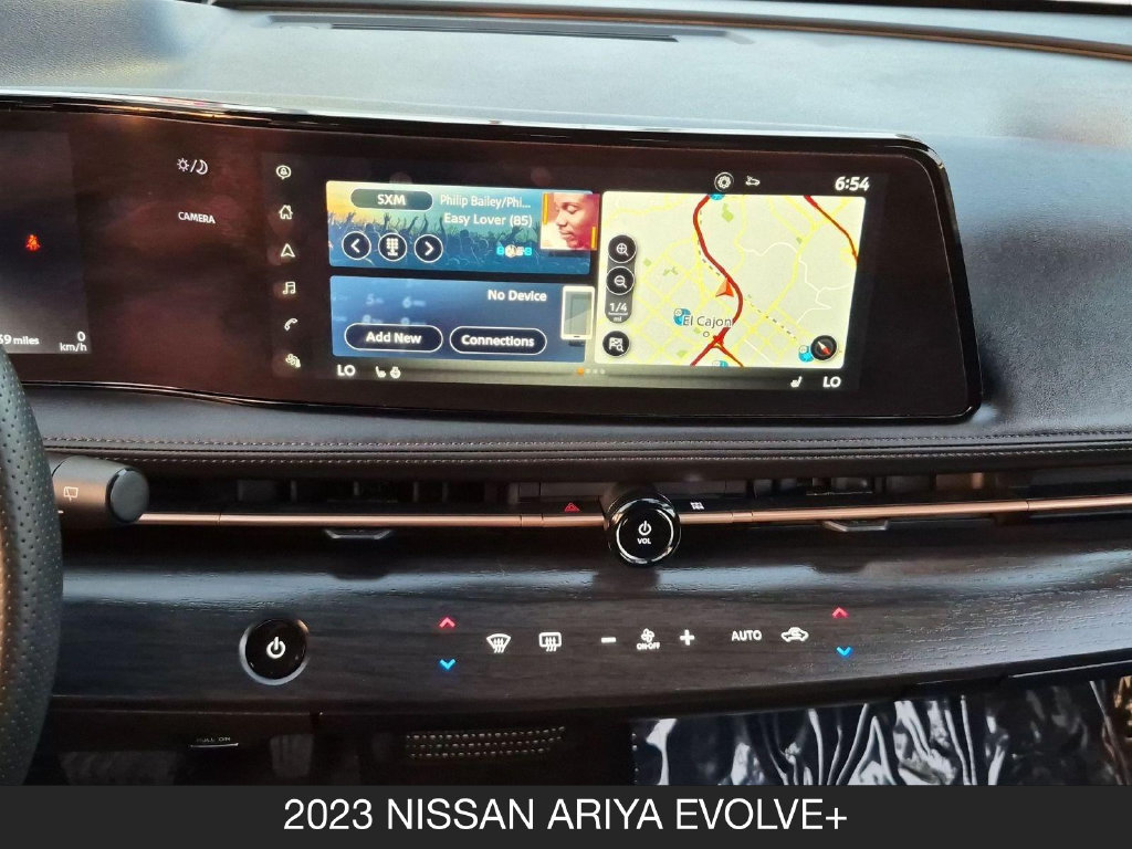 Certified 2023 Nissan Ariya FWD image 28
