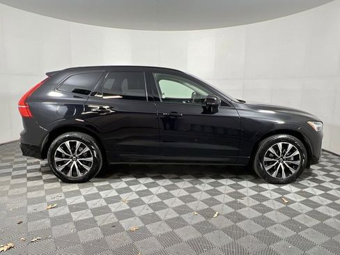 Certified 2025 Volvo XC60 B5 Plus image 11