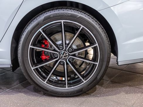 New 2026 Volkswagen Jetta GLI Autobahn FWD image 3