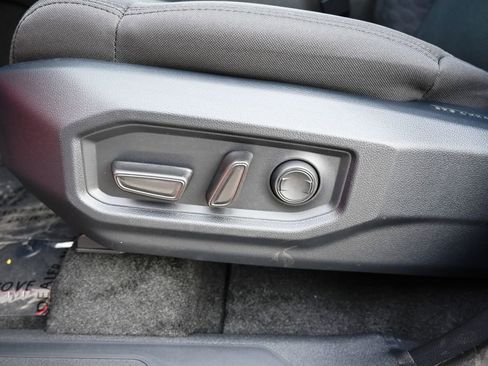 New 2026 Toyota Tundra SR5 AWD/4WD image 10