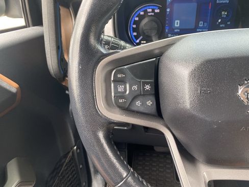 Used 2022 Ford Bronco Outer Banks AWD/4WD image 24