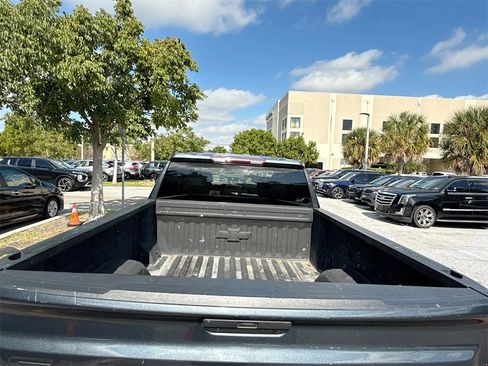 Used 2020 Chevrolet Silverado 1500 LT Trail Boss image 26