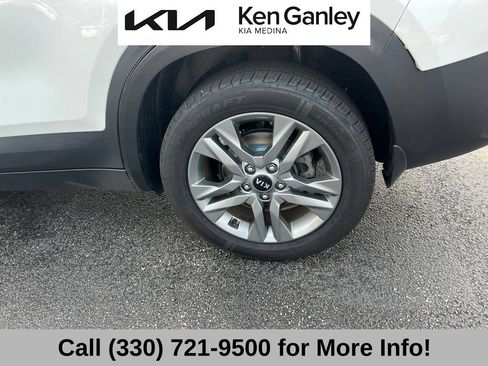 Used 2021 Kia Seltos S AWD/4WD image 23