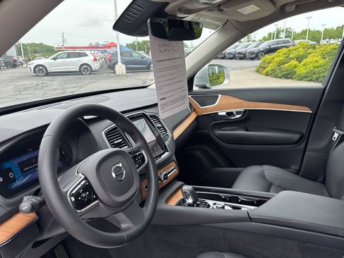 Certified 2023 Volvo XC90 B5 Plus w/ Protection Package Premier AWD/4WD image 16