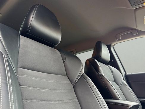 Used 2023 Mitsubishi Outlander SE image 22