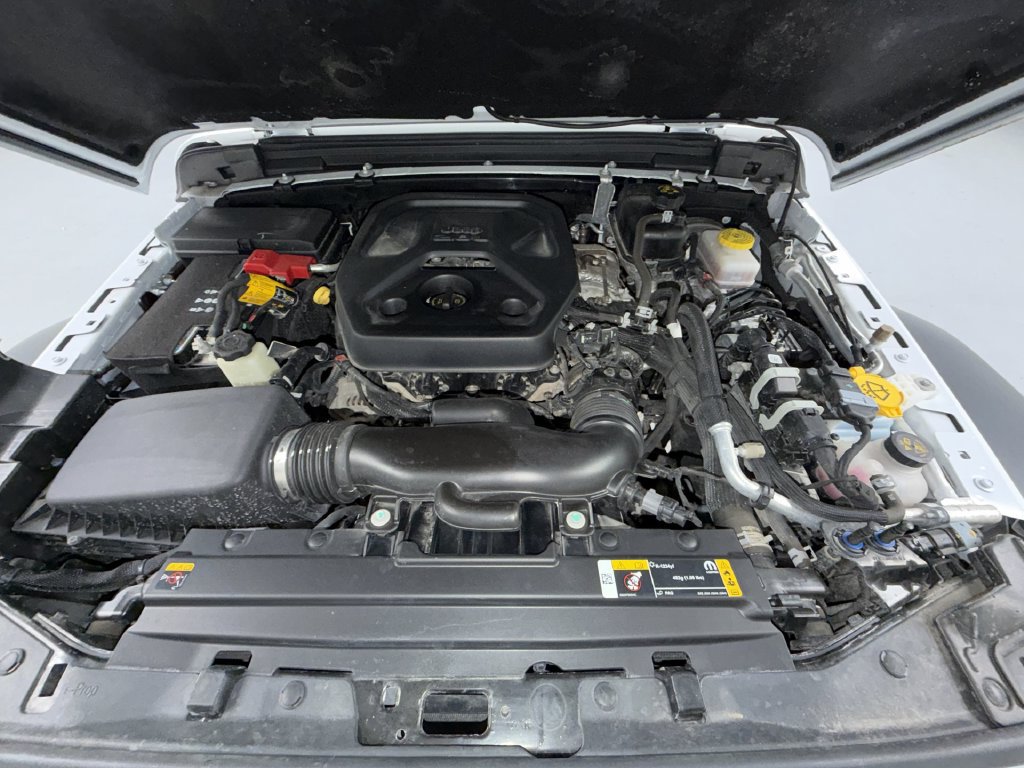 Used 2023 Jeep Wrangler Unlimited Sport AWD/4WD image 8