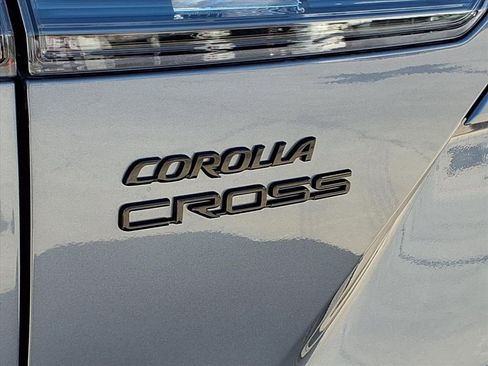 New 2026 Toyota Corolla Cross SE AWD/4WD image 8