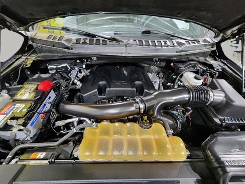 Used 2018 Ford F150 Lariat image 31